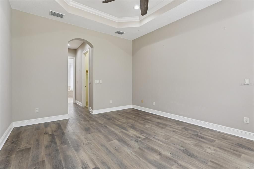 En Venta: $539,995 (3 camas, 2 baños, 2138 Pies cuadrados)
