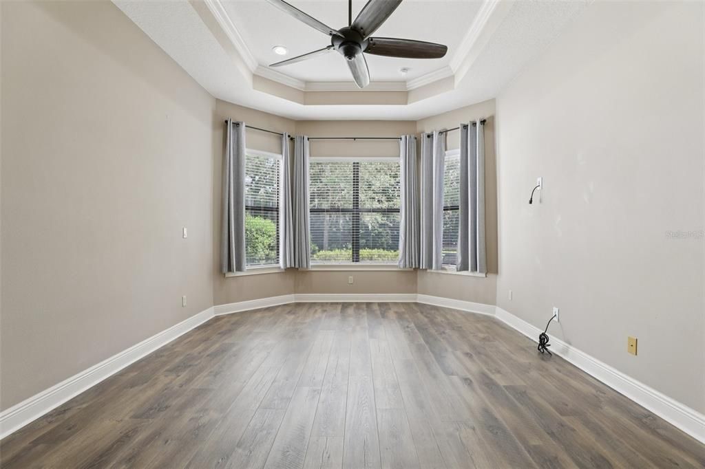 En Venta: $539,995 (3 camas, 2 baños, 2138 Pies cuadrados)