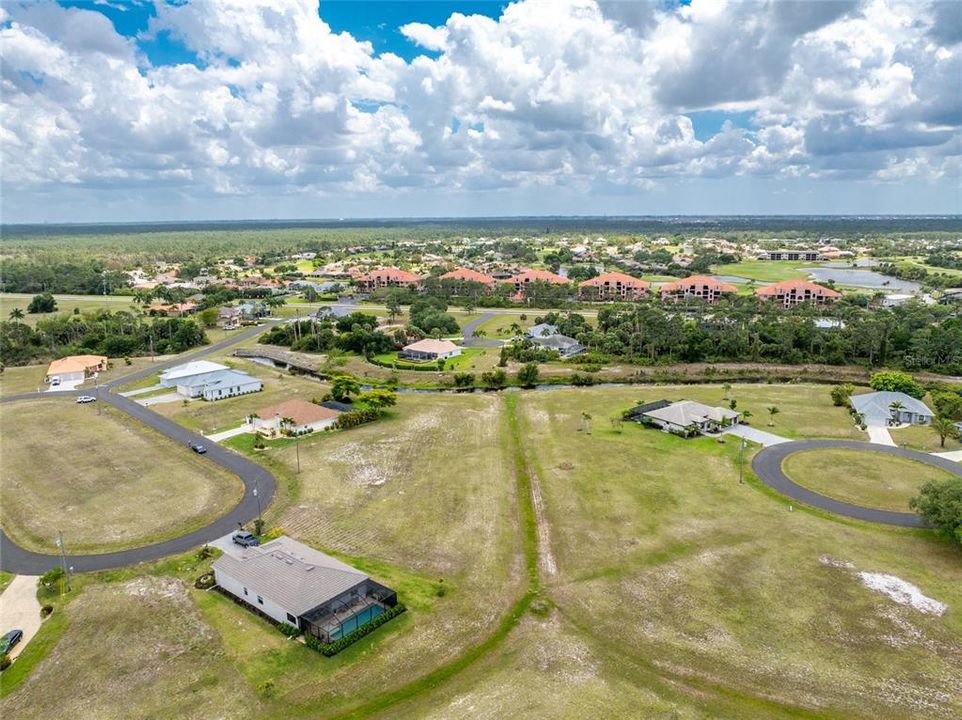 На продажу: $78,000 (0.47 acres)