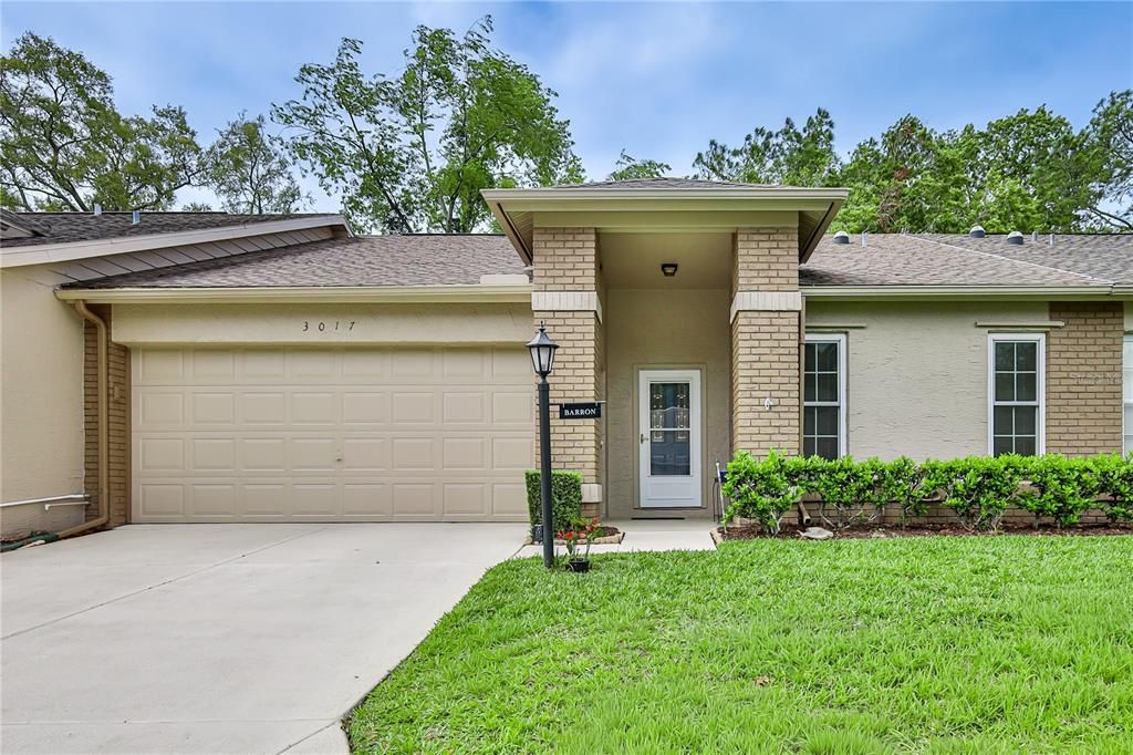 Active With Contract: $240,000 (2 beds, 2 baths, 1415 Square Feet)