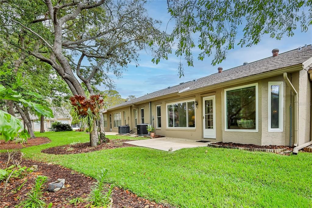 Active With Contract: $240,000 (2 beds, 2 baths, 1415 Square Feet)