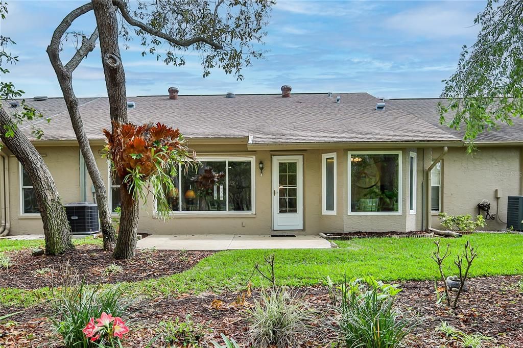 Active With Contract: $240,000 (2 beds, 2 baths, 1415 Square Feet)