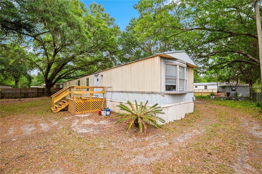 For Sale: $289,900 (5 beds, 4 baths, 2603 Square Feet)