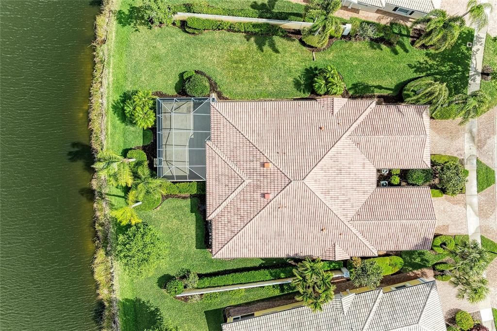 Activo con contrato: $345,000 (2 camas, 2 baños, 1513 Pies cuadrados)