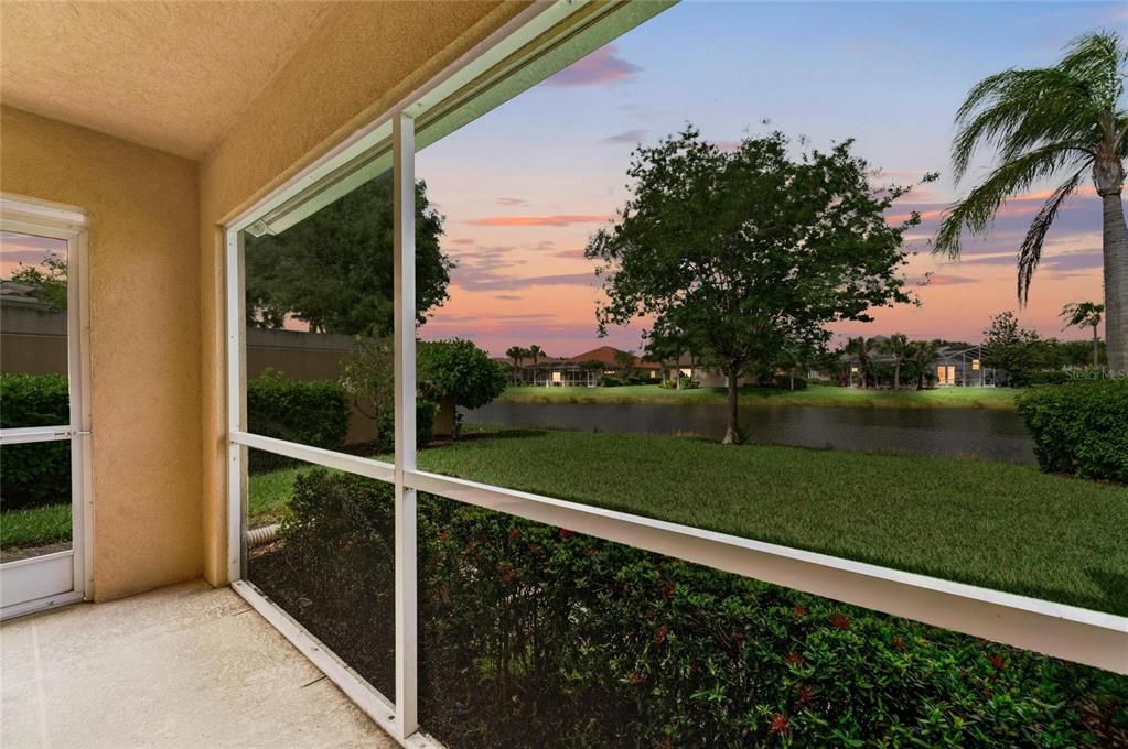 Activo con contrato: $345,000 (2 camas, 2 baños, 1513 Pies cuadrados)