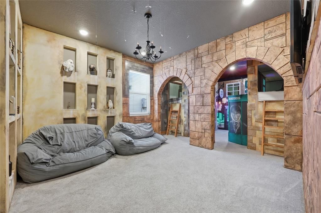 For Sale: $1,799,000 (13 beds, 11 baths, 5504 Square Feet)