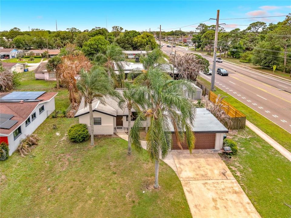 For Sale: $279,900 (3 beds, 2 baths, 1227 Square Feet)