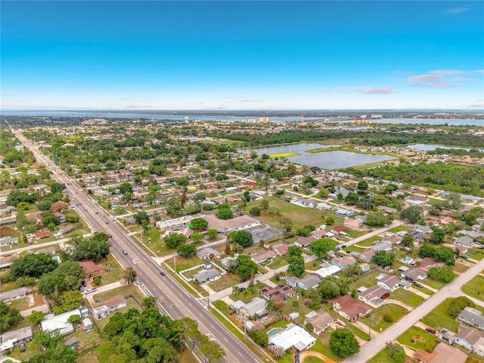 For Sale: $279,900 (3 beds, 2 baths, 1227 Square Feet)
