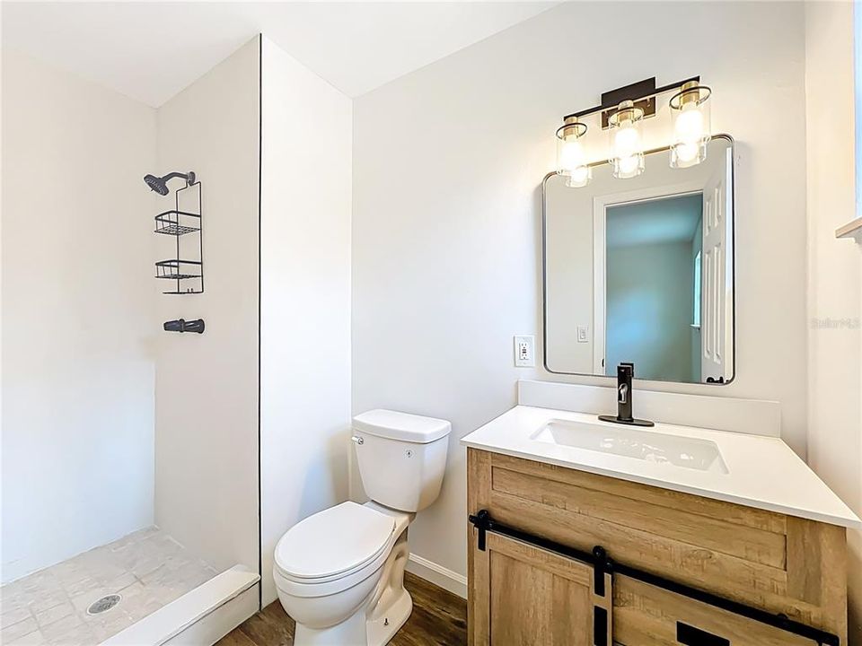 For Sale: $279,900 (3 beds, 2 baths, 1227 Square Feet)