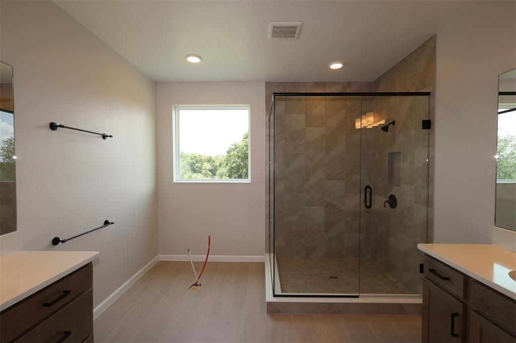 For Sale: $659,990 (5 beds, 4 baths, 3120 Square Feet)