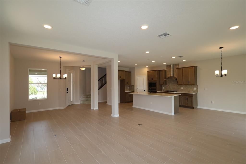 For Sale: $659,990 (5 beds, 4 baths, 3120 Square Feet)