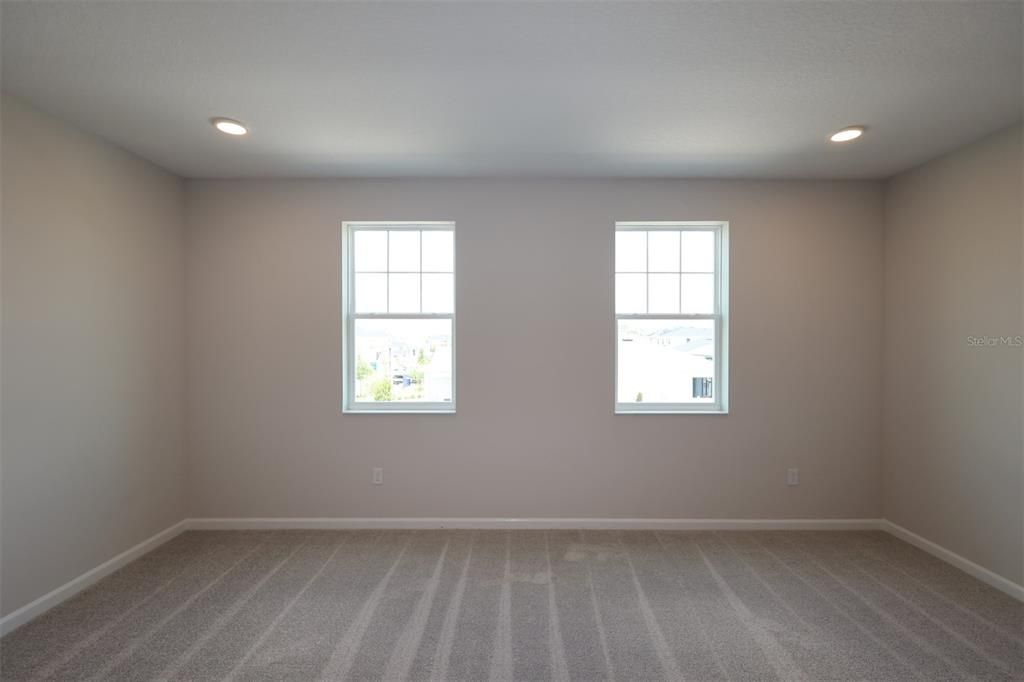 For Sale: $659,990 (5 beds, 4 baths, 3120 Square Feet)
