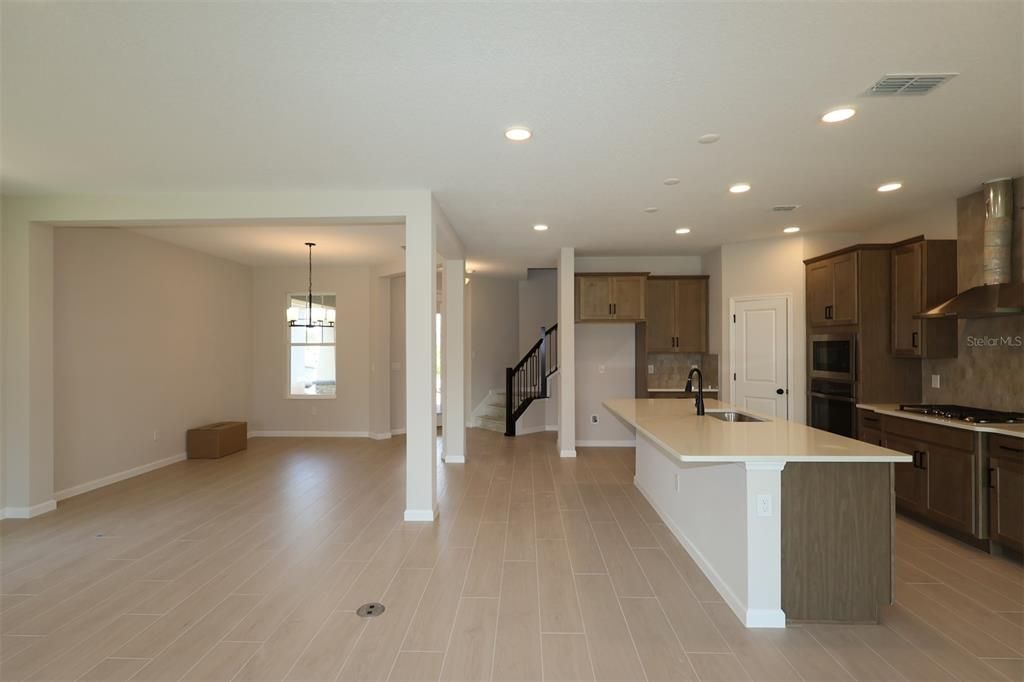 For Sale: $659,990 (5 beds, 4 baths, 3120 Square Feet)