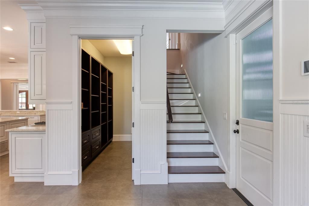 For Sale: $2,200,000 (5 beds, 4 baths, 7027 Square Feet)