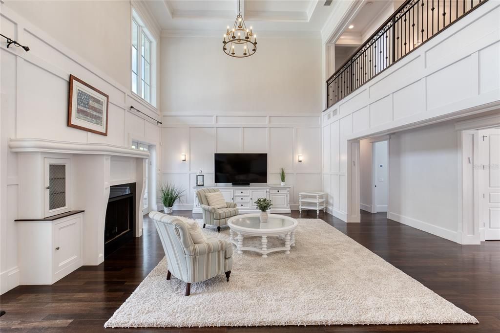 For Sale: $2,200,000 (5 beds, 4 baths, 7027 Square Feet)