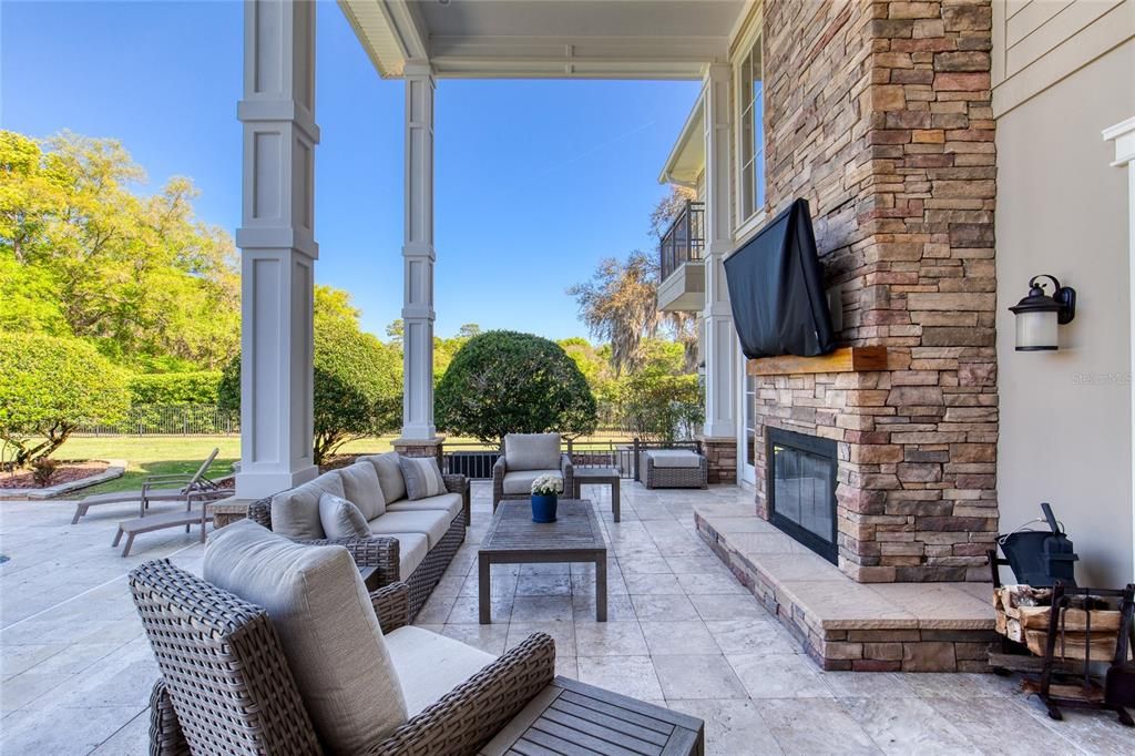 For Sale: $2,200,000 (5 beds, 4 baths, 7027 Square Feet)
