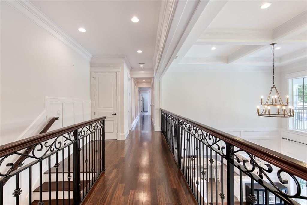 For Sale: $2,200,000 (5 beds, 4 baths, 7027 Square Feet)