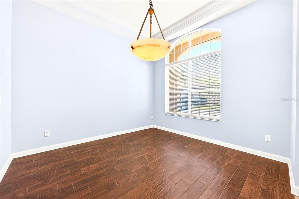 En Venta: $700,000 (4 camas, 3 baños, 2604 Pies cuadrados)