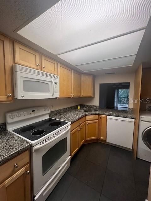 For Rent: $1,595 (2 beds, 2 baths, 1053 Square Feet)
