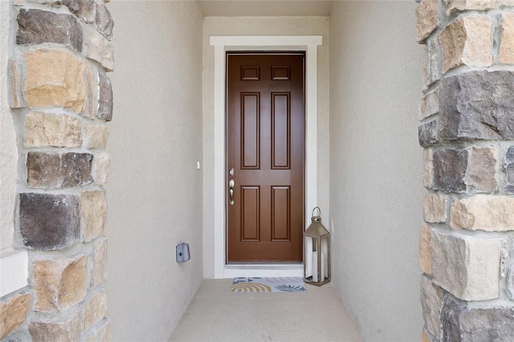 Activo con contrato: $462,900 (4 camas, 2 baños, 2168 Pies cuadrados)