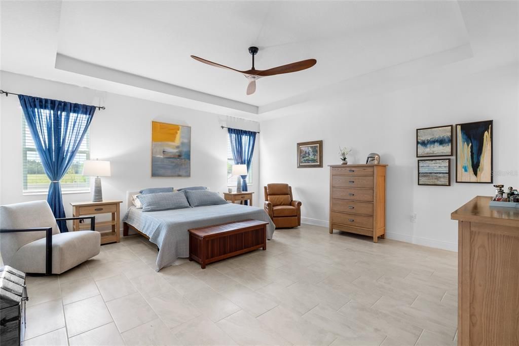 Activo con contrato: $462,900 (4 camas, 2 baños, 2168 Pies cuadrados)