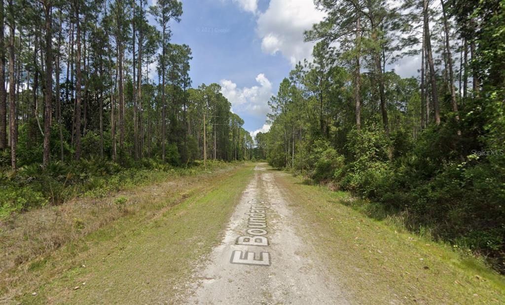 待售: $7,500 (0.23 acres)