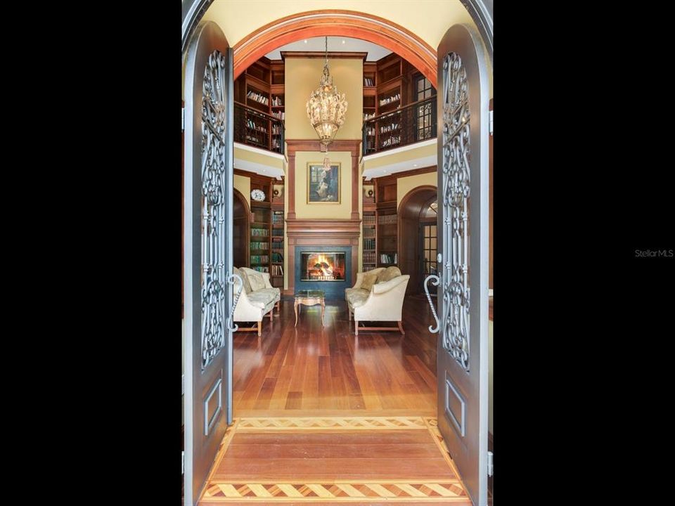 En Venta: $8,499,000 (6 camas, 6 baños, 7894 Pies cuadrados)