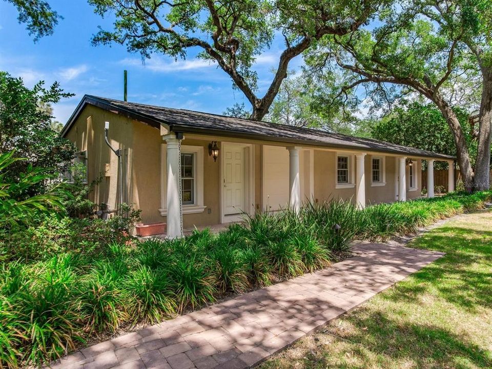 En Venta: $8,499,000 (6 camas, 6 baños, 7894 Pies cuadrados)