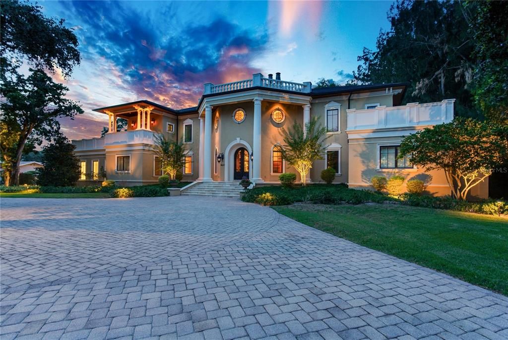 En Venta: $8,499,000 (6 camas, 6 baños, 7894 Pies cuadrados)