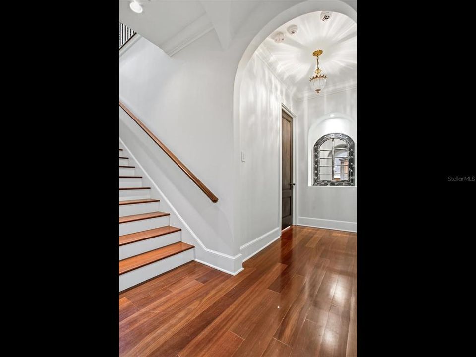 En Venta: $8,499,000 (6 camas, 6 baños, 7894 Pies cuadrados)