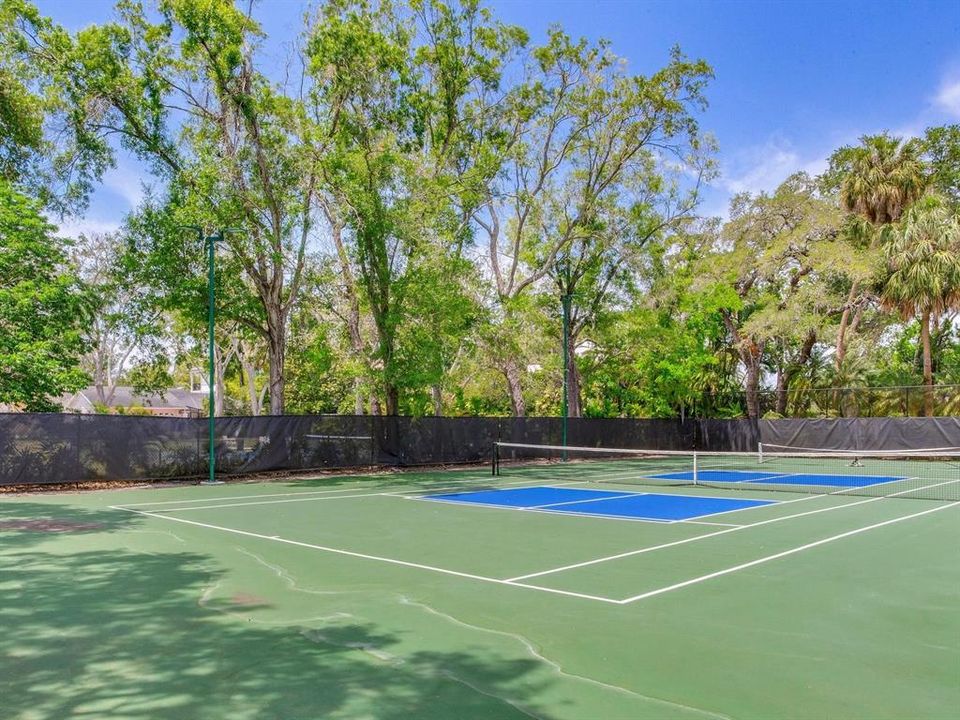 En Venta: $8,499,000 (6 camas, 6 baños, 7894 Pies cuadrados)