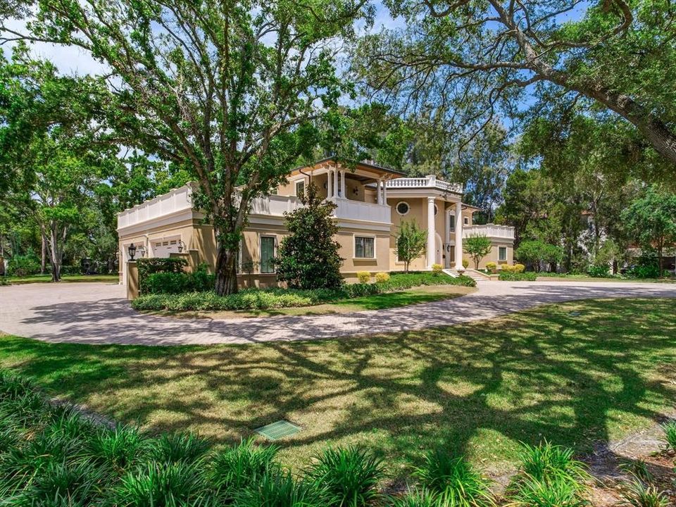 En Venta: $8,499,000 (6 camas, 6 baños, 7894 Pies cuadrados)