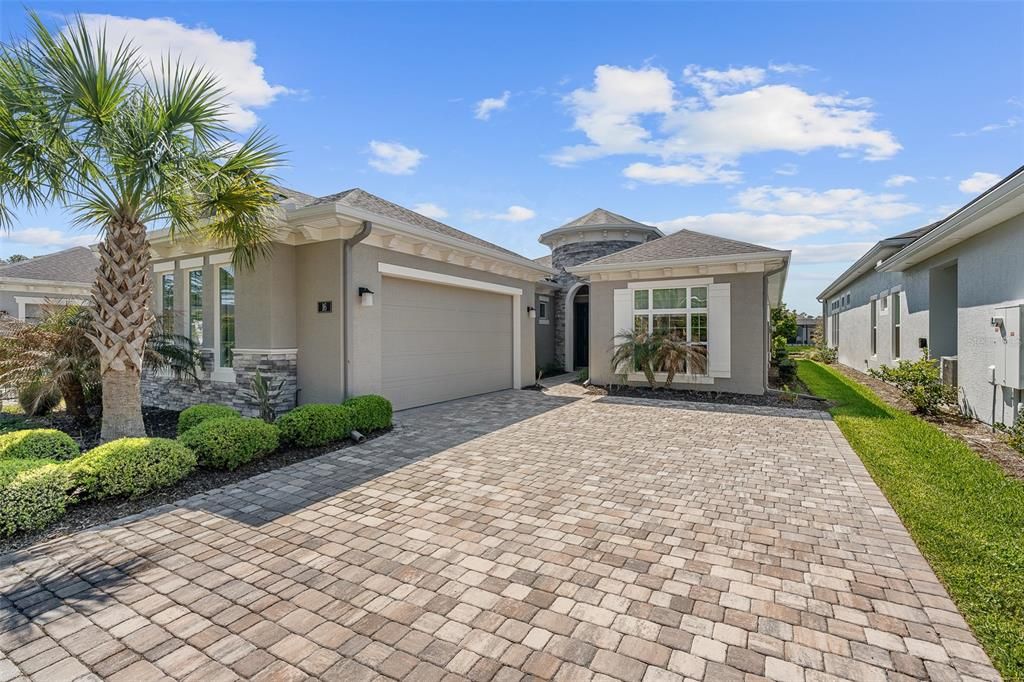 Active With Contract: $599,000 (3 beds, 3 baths, 2380 Square Feet)