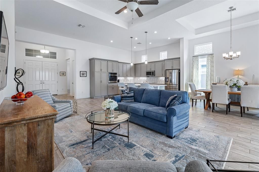Active With Contract: $599,000 (3 beds, 3 baths, 2380 Square Feet)