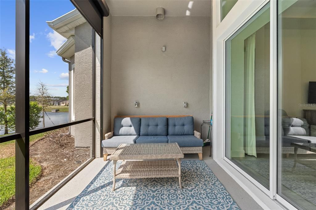 Active With Contract: $599,000 (3 beds, 3 baths, 2380 Square Feet)