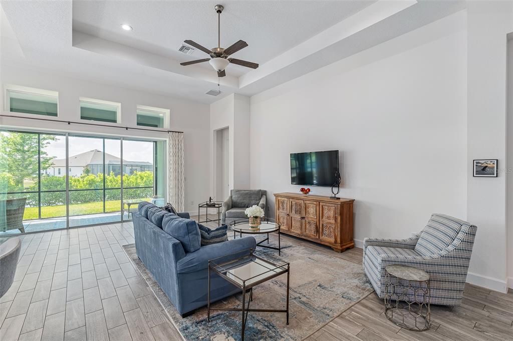 Active With Contract: $599,000 (3 beds, 3 baths, 2380 Square Feet)