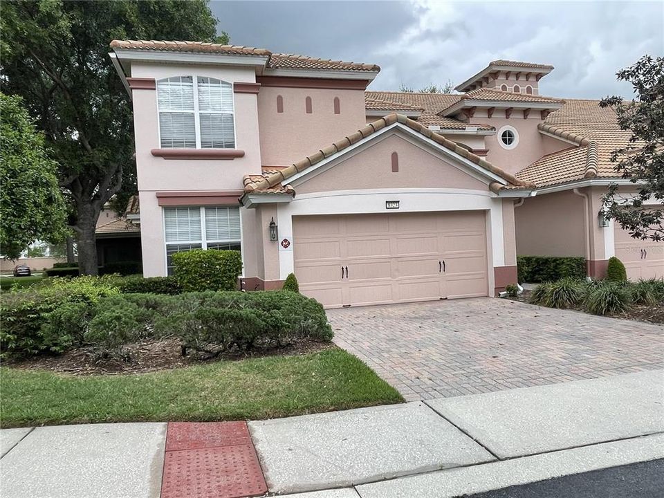 Active With Contract: $200,000 (3 beds, 2 baths, 2402 Square Feet)