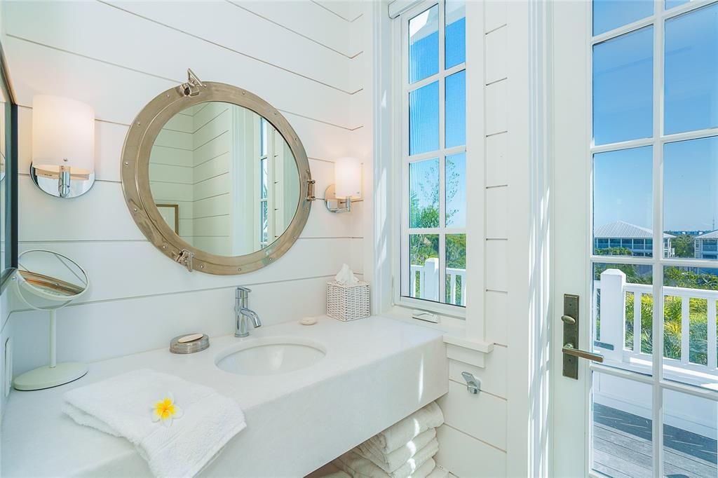 For Sale: $4,300,000 (3 beds, 4 baths, 4070 Square Feet)