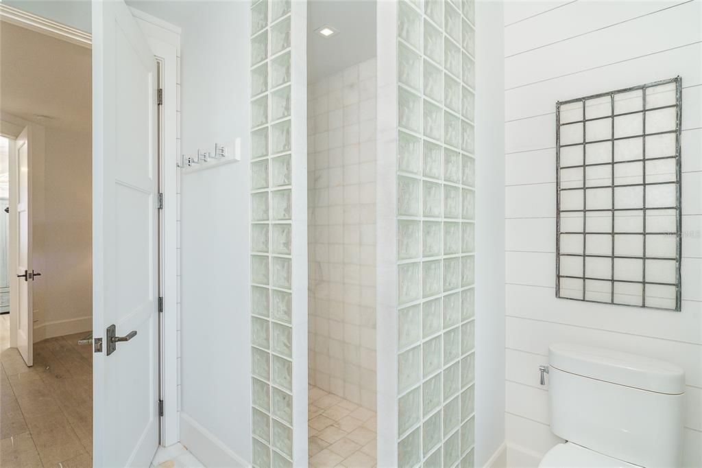 For Sale: $4,300,000 (3 beds, 4 baths, 4070 Square Feet)