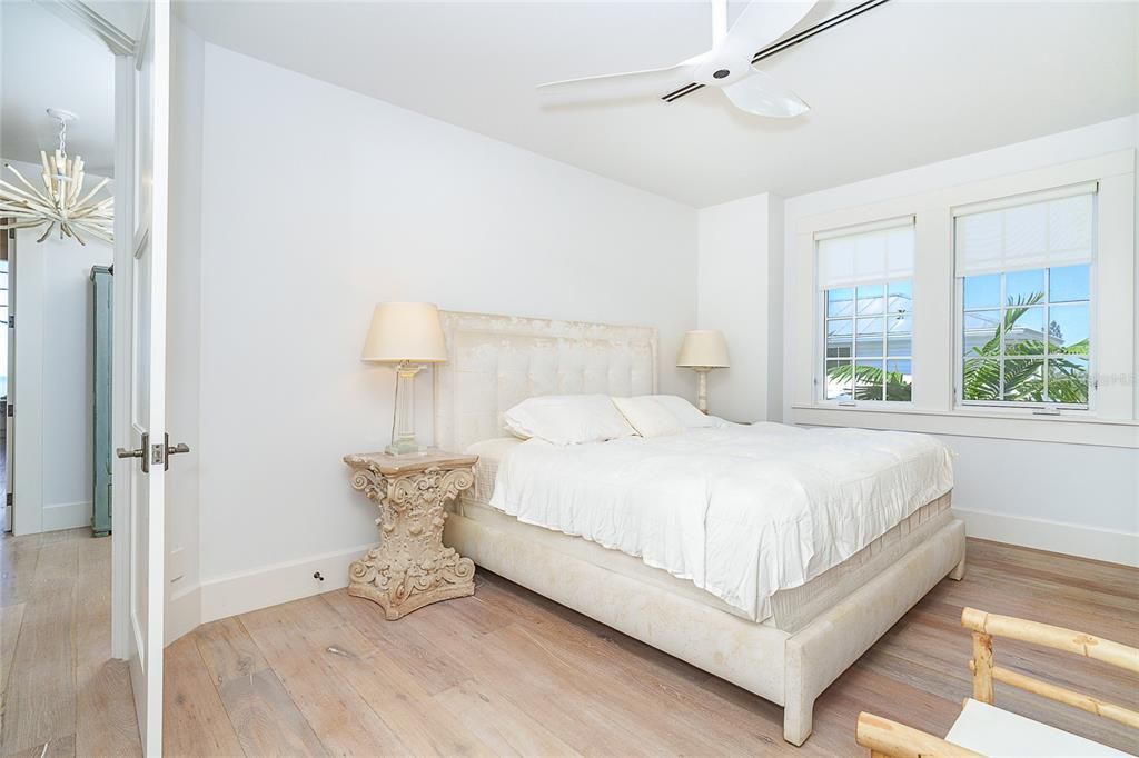 For Sale: $4,300,000 (3 beds, 4 baths, 4070 Square Feet)