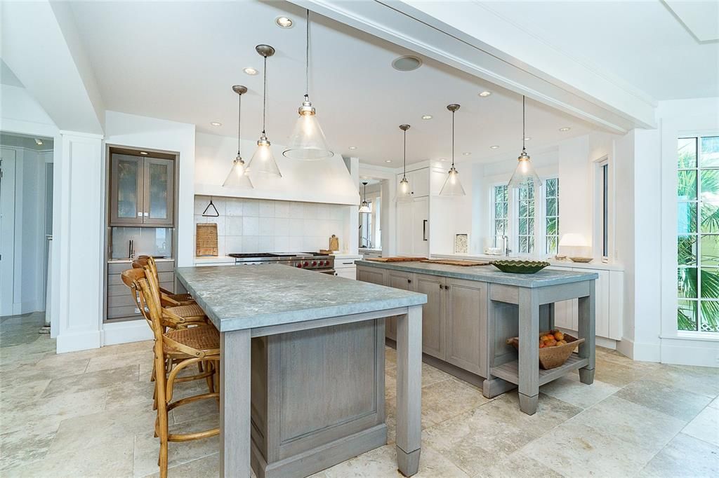For Sale: $4,300,000 (3 beds, 4 baths, 4070 Square Feet)