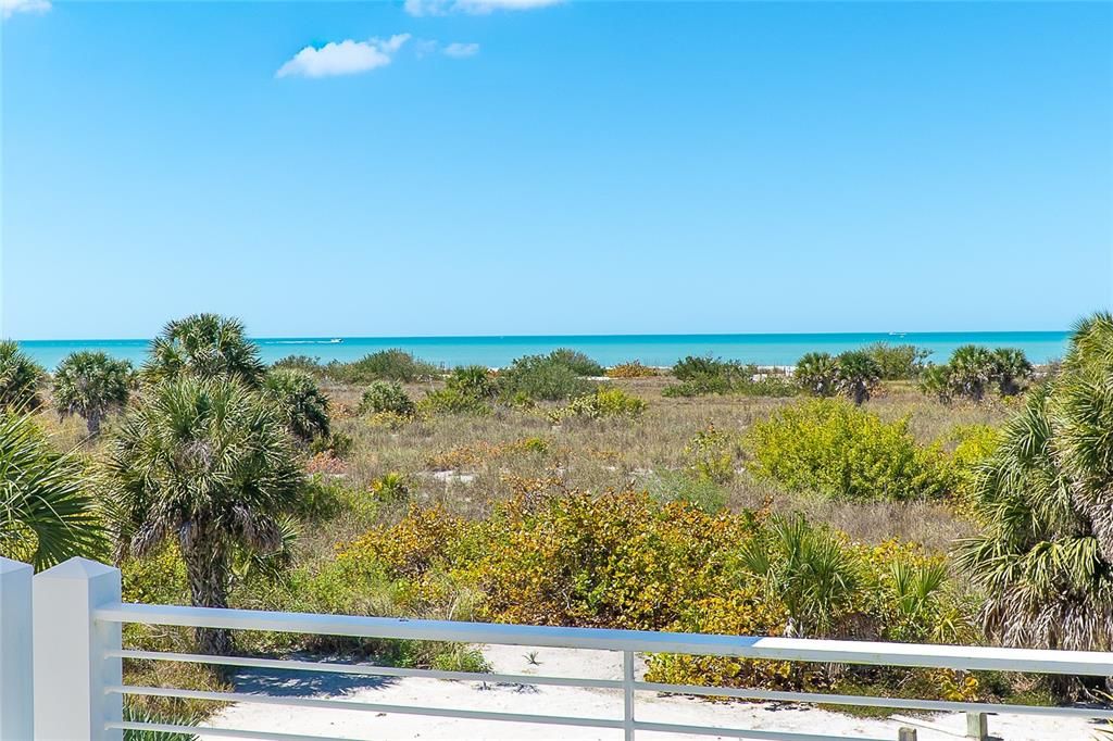 For Sale: $4,300,000 (3 beds, 4 baths, 4070 Square Feet)