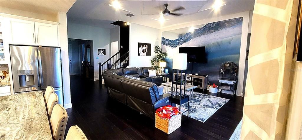 En Venta: $674,900 (5 camas, 4 baños, 2970 Pies cuadrados)