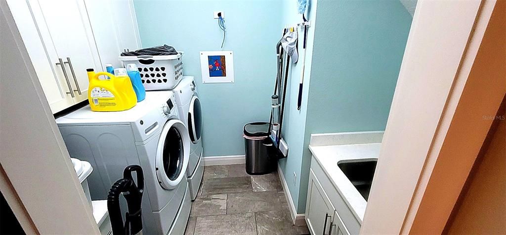 En Venta: $674,900 (5 camas, 4 baños, 2970 Pies cuadrados)