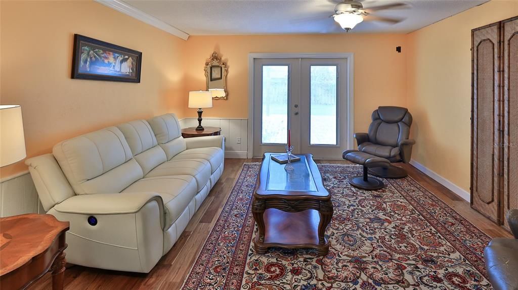 For Sale: $799,000 (4 beds, 3 baths, 2984 Square Feet)