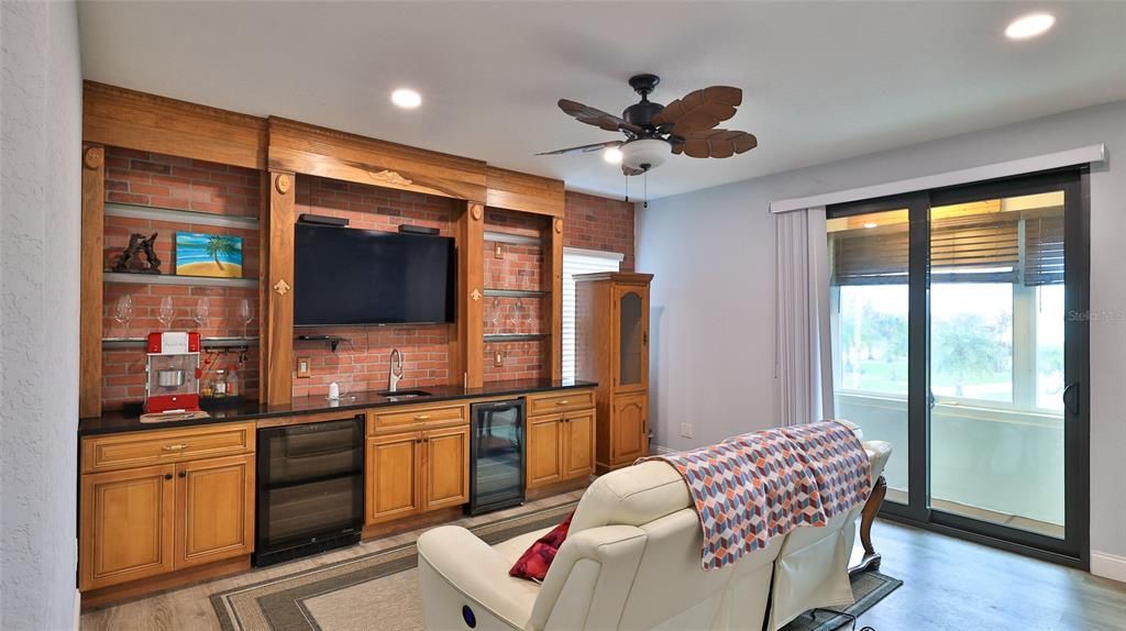 For Sale: $799,000 (4 beds, 3 baths, 2984 Square Feet)