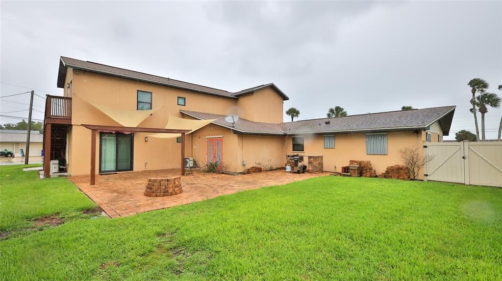 For Sale: $799,000 (4 beds, 3 baths, 2984 Square Feet)