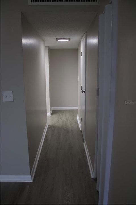 В аренду: $1,600 (2 спален, 1 ванн, 1068 Квадратных фут)