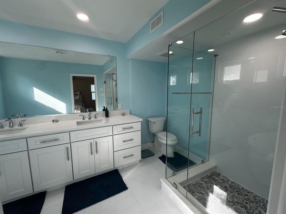 На продажу: $699,999 (5 спален, 3 ванн, 2839 Квадратных фут)