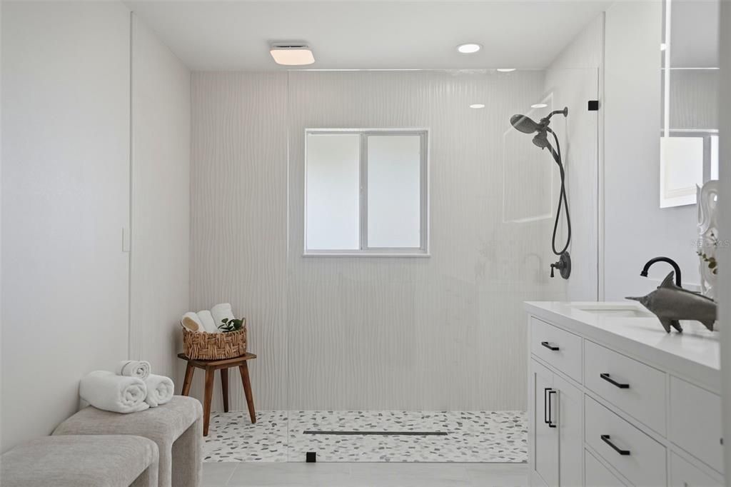 For Sale: $1,300,000 (3 beds, 2 baths, 1854 Square Feet)